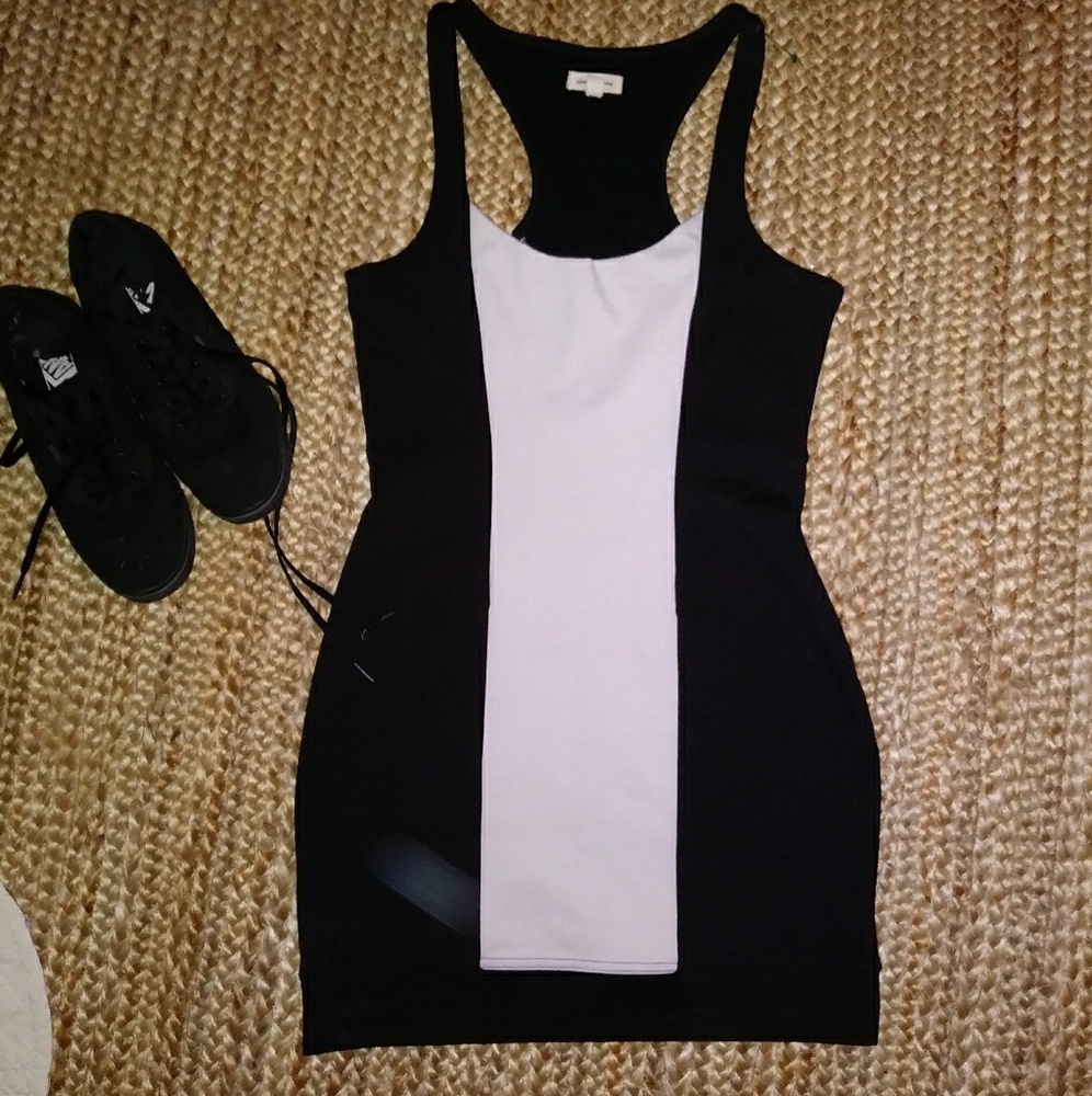Silence + Noise Bodycon Dress Size Small